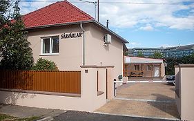 Sarvarlak Apartmanhaz