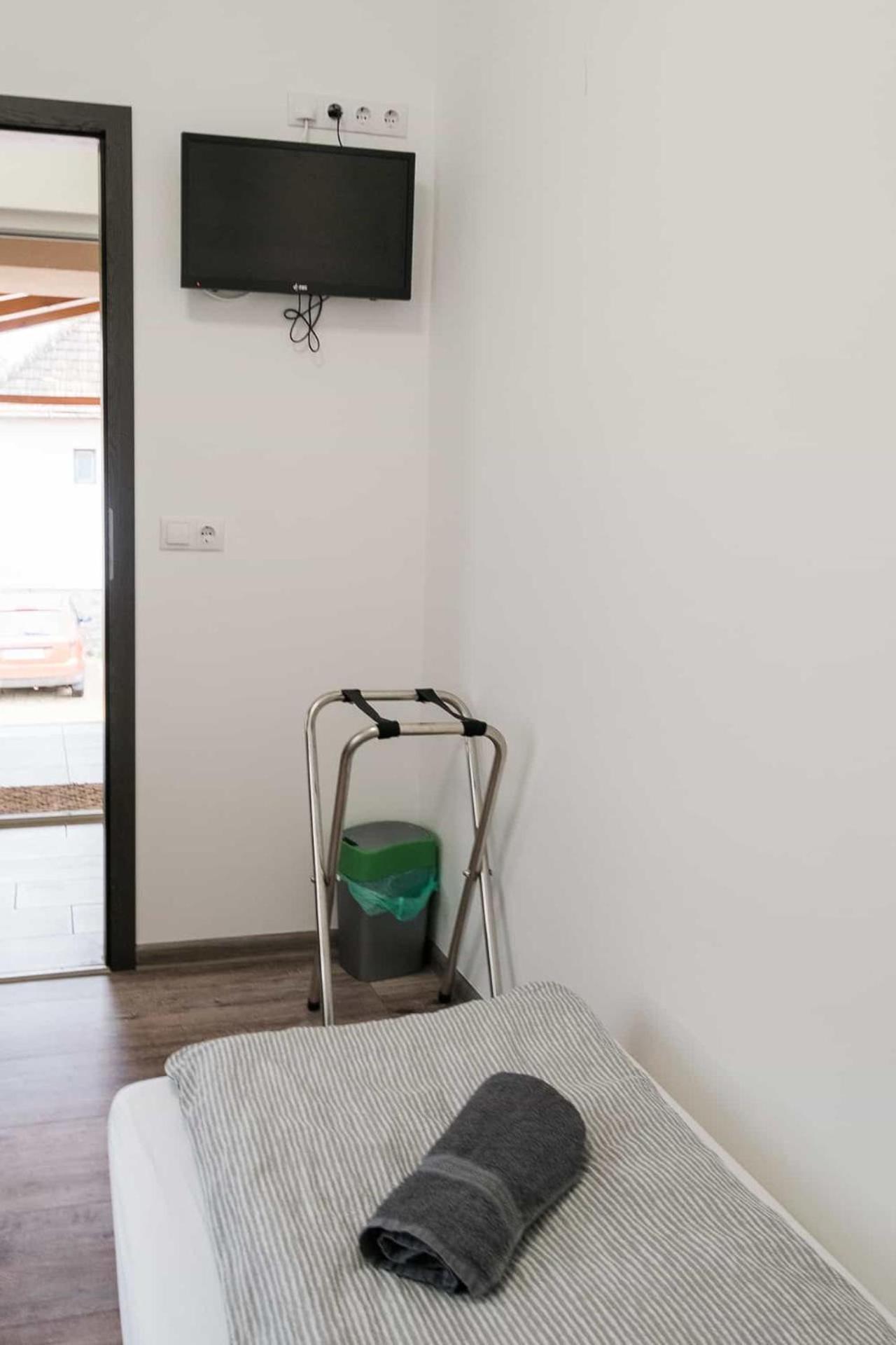 Sarvarlak Apartmanhaz Exteriér fotografie